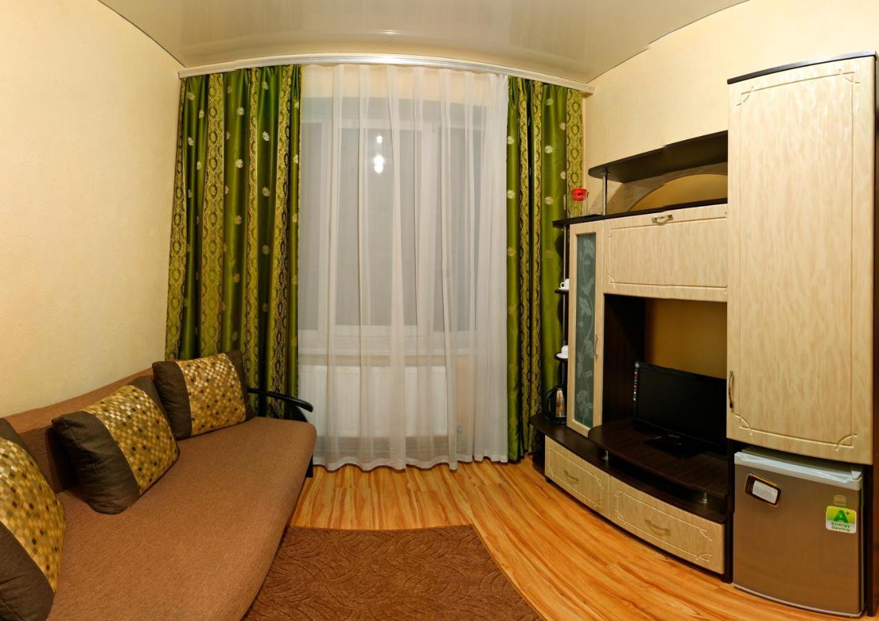 Hotel De Luxe Chmil'nyk Esterno foto