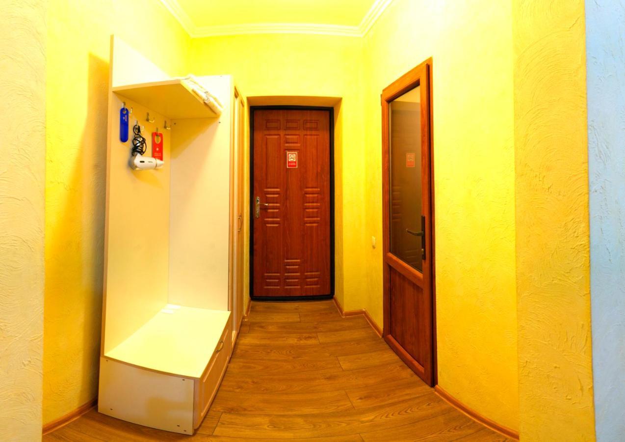 Hotel De Luxe Chmil'nyk Esterno foto